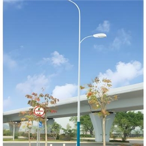 太陽能路燈立桿